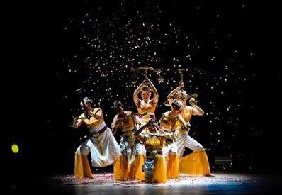 Pentasan Akhir Semester Mahasiswa Seni Tari UNNES Tampilkan Eksplorasi Gerak dan Emosi