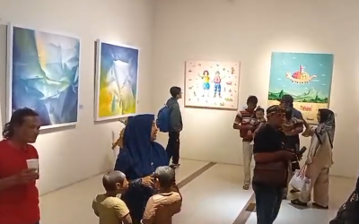 Aksi Melukis Sandal Jepit dan Cerita Personal di Echo Project #1