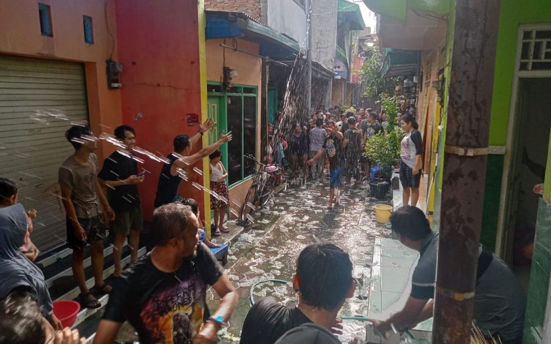 Gebyuran Bustaman: Perang Air Menyambut Ramadhan di Jantung Kota Semarang