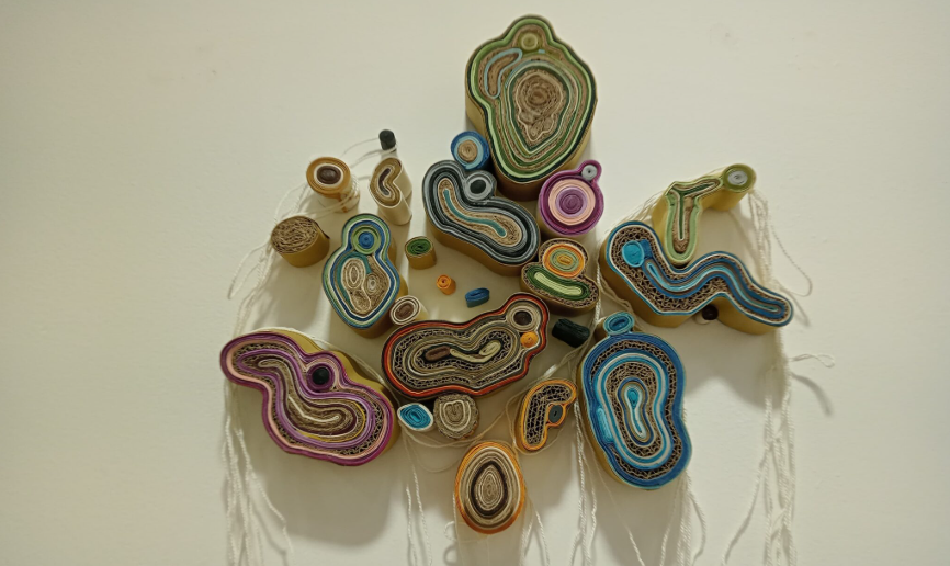 Dari Limbah Menjadi Seni: Cerita Kertas yang Kembali Bersinar