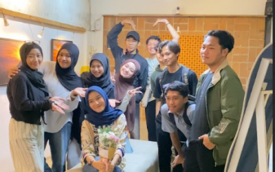 Pengunjung Nilai Karya Friesta Pasha Sarat Makna dan Relatable